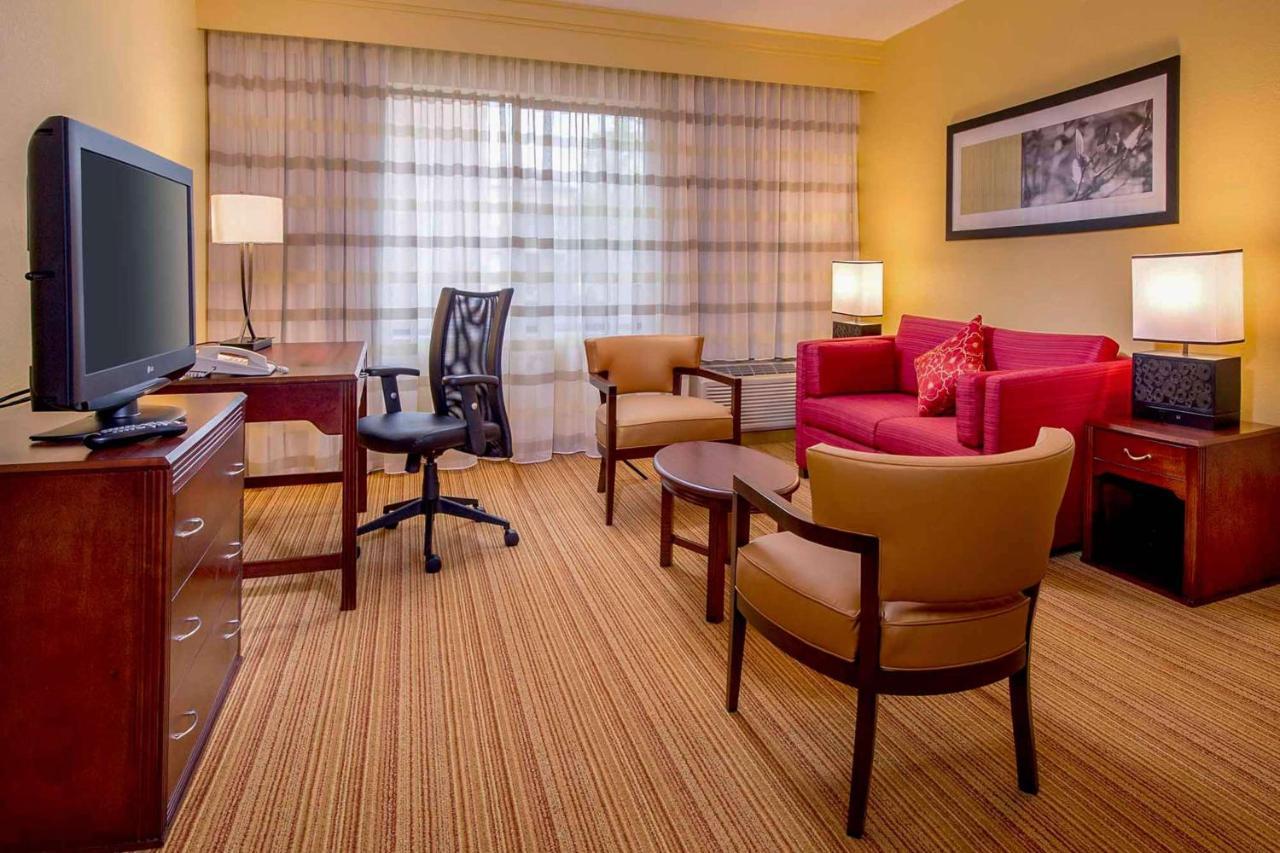 Sonesta Select Durham Research Triangle Park Hotel Eksteriør billede